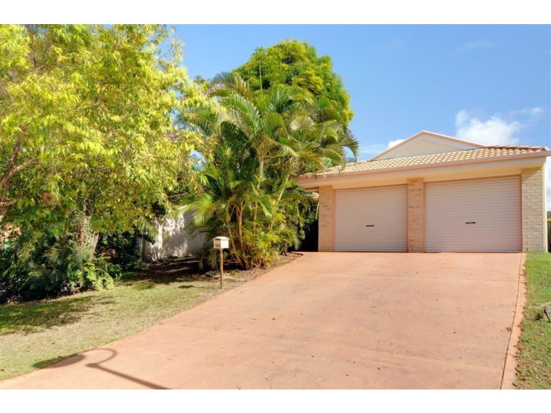 6 Honeymyrtle Court, Mountain Creek QLD 4557