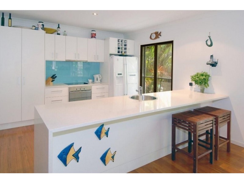 1/4 Pettigrew Street, Mooloolaba QLD 4557