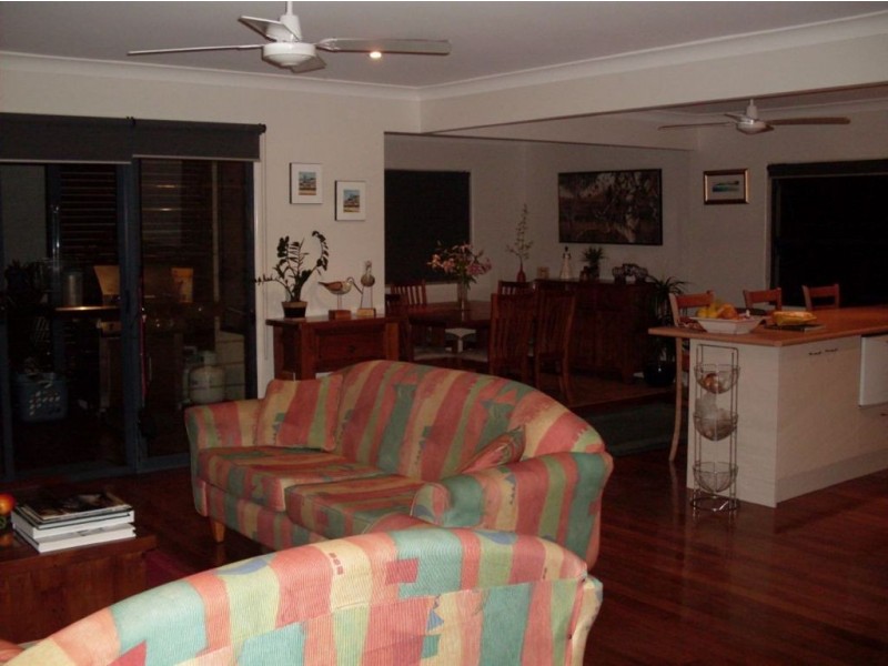 Dicky Beach QLD 4551