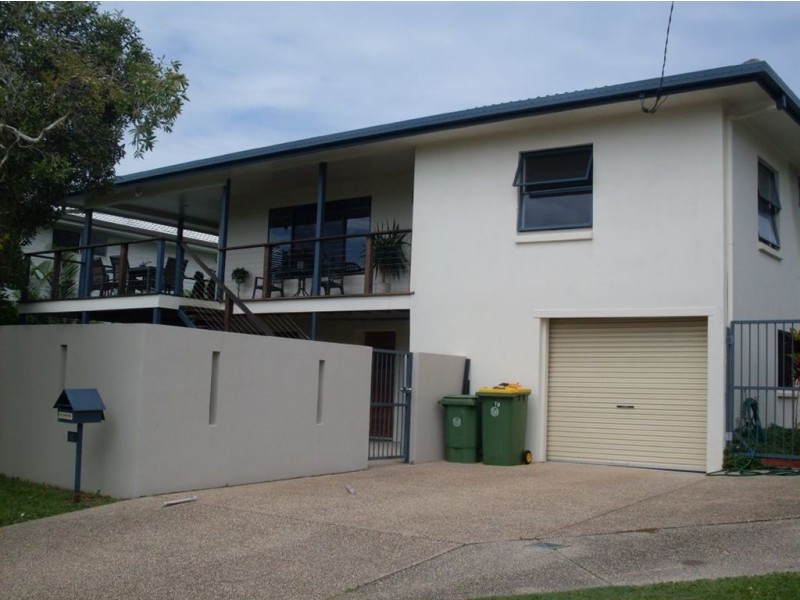 Dicky Beach QLD 4551