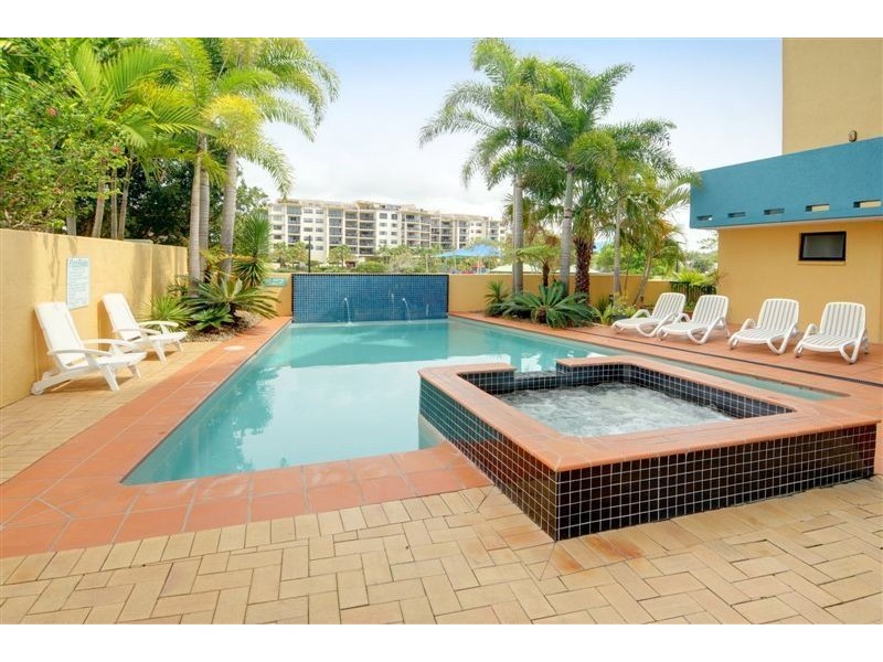 27/136 Alexandra Parade, Alexandra Headland QLD 4572