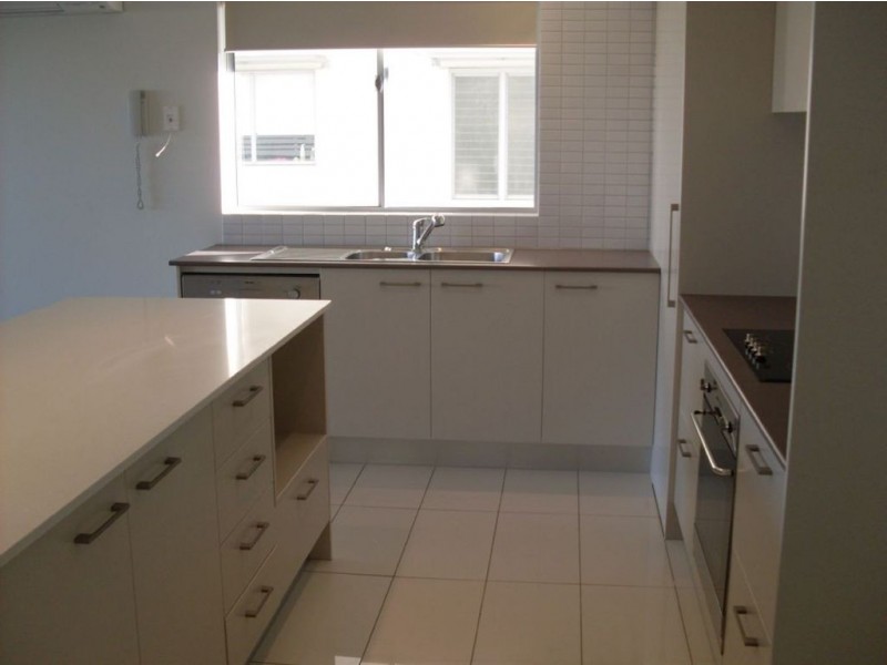 Alexandra Headland QLD 4572