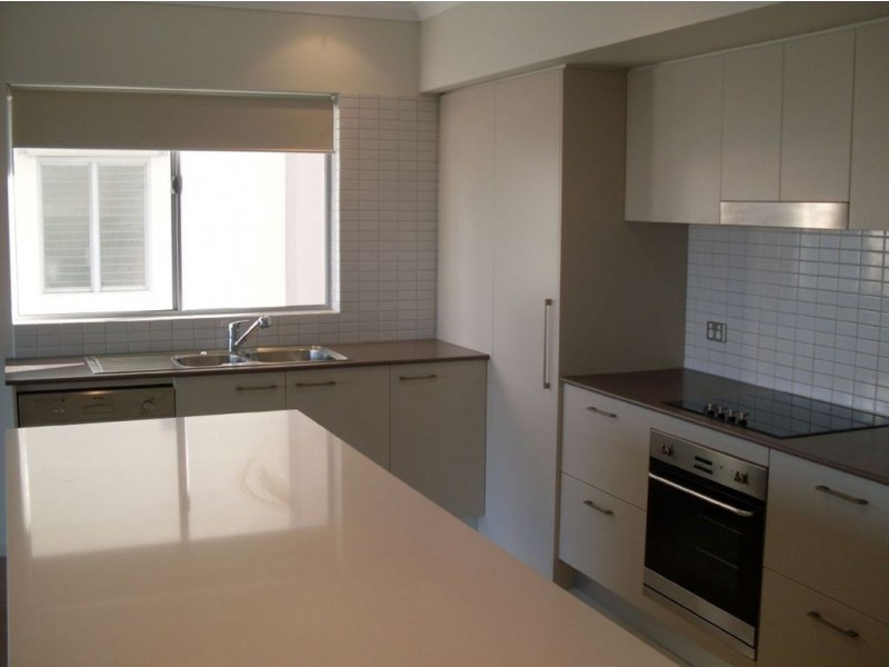 Alexandra Headland QLD 4572