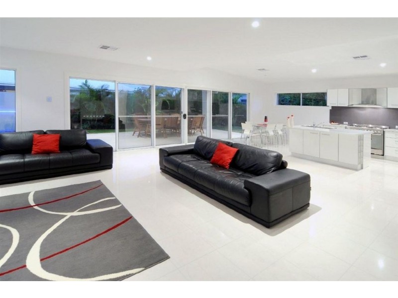 5 Mauritius Court, Parrearra QLD 4575