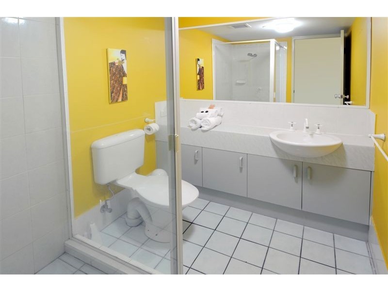 2/143 Lowanna Drive, Buddina QLD 4575