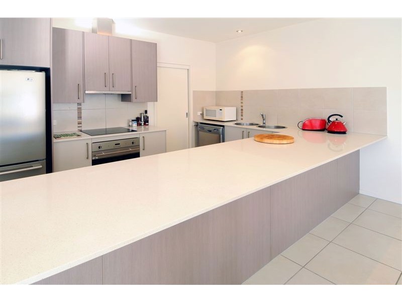 6/15 Edward Street, Alexandra Headland QLD 4572