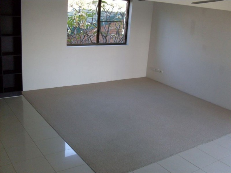 4/11 WOOMBA PLACE, Mooloolaba QLD 4557