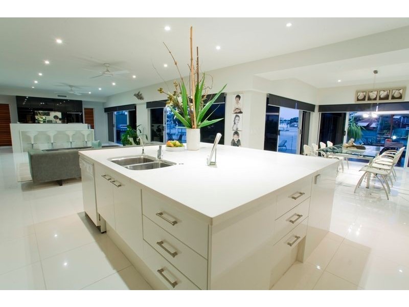 11 Jessica Blvd, Minyama QLD 4575