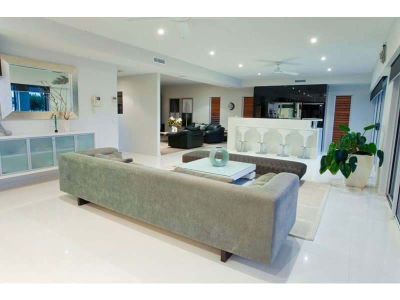 11 Jessica Blvd, Minyama QLD 4575