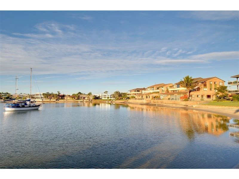 9/15 Carinya Street, Mooloolaba QLD 4557