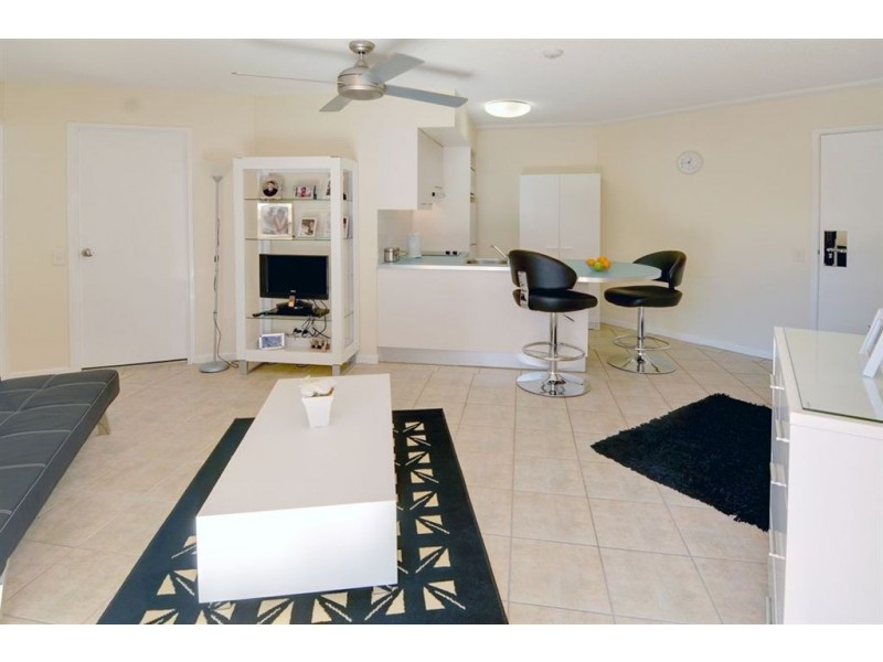 16/32 River Esp, Mooloolaba QLD 4557