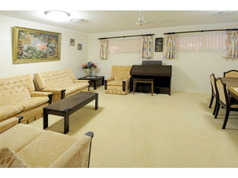 27 Le Claire, Buderim QLD 4556