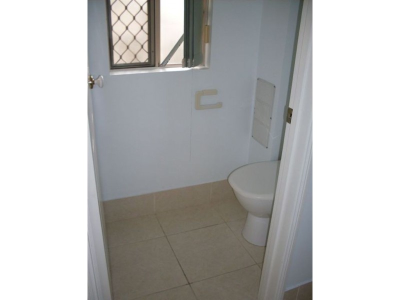 1/38 Dalton Dr, Maroochydore QLD 4558