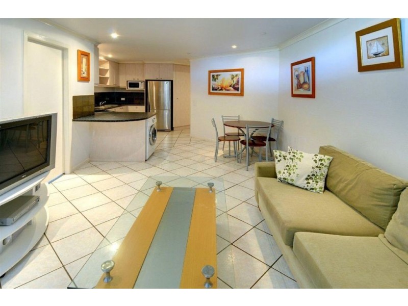 3/1 Pacific Terrace, Alexandra Headland QLD 4572