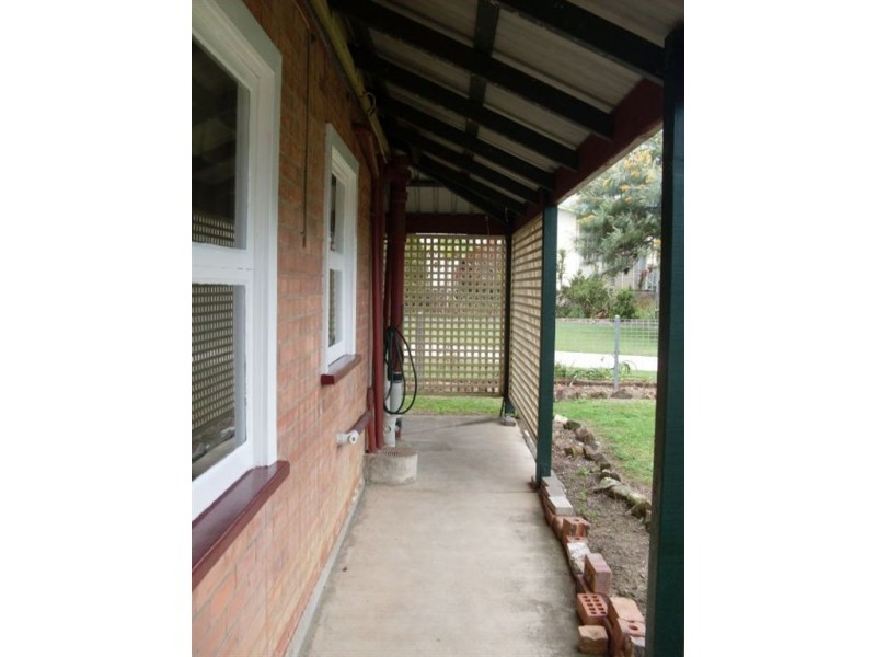 2/5 Yorlambu Pde, Maroochydore QLD 4558