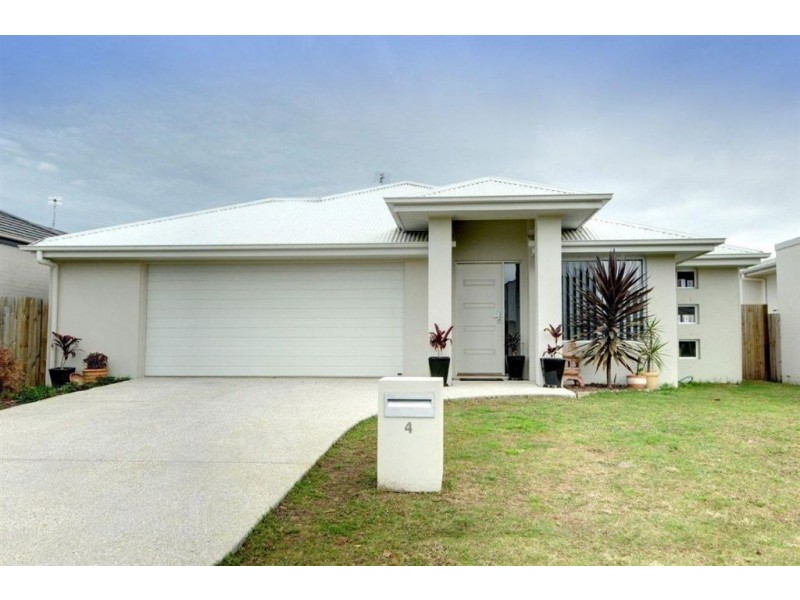 4 Tamarind Street, Meridan Plains QLD 4551