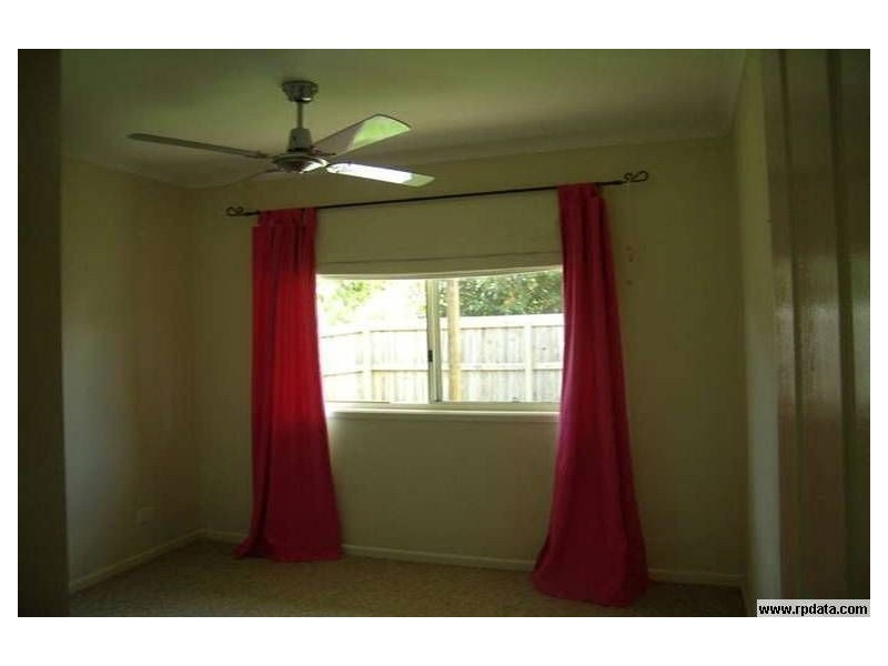 1/5 CAMPHOR COURT, Mooloolaba QLD 4557