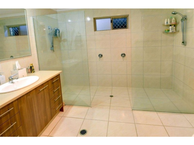 63 Sailfish Drive, Mountain Creek QLD 4557