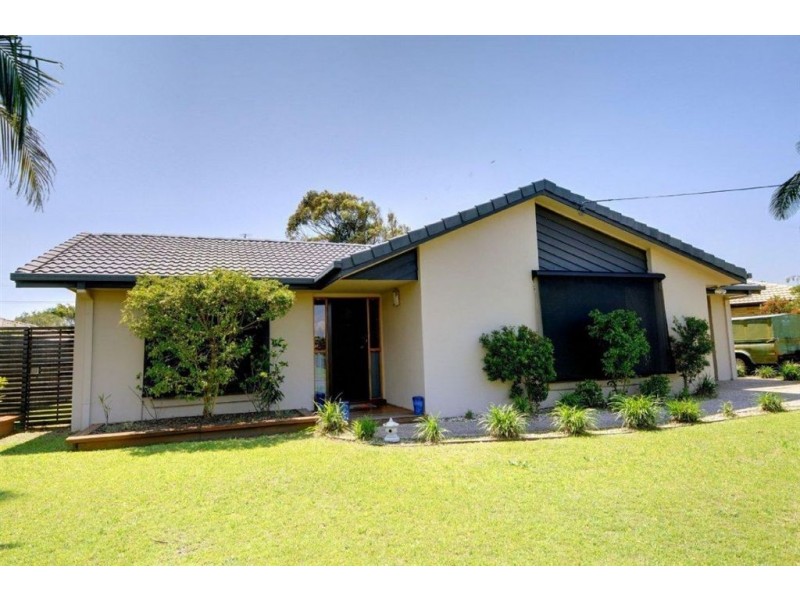 32 Rosella Street, Parrearra QLD 4575