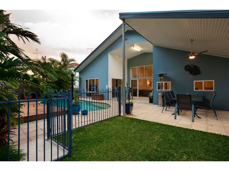 31 Admiralty Drive, Alexandra Headland QLD 4572