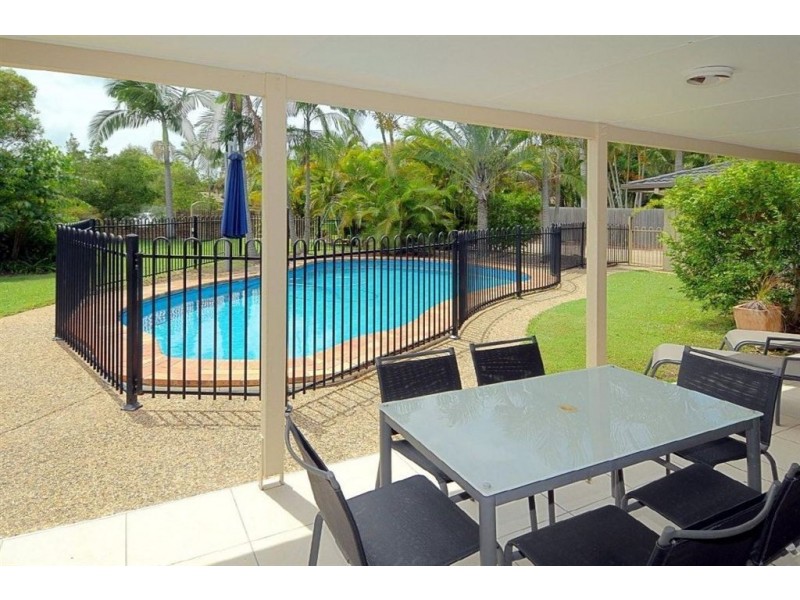 33 Candlewood Cl, Mooloolaba QLD 4557