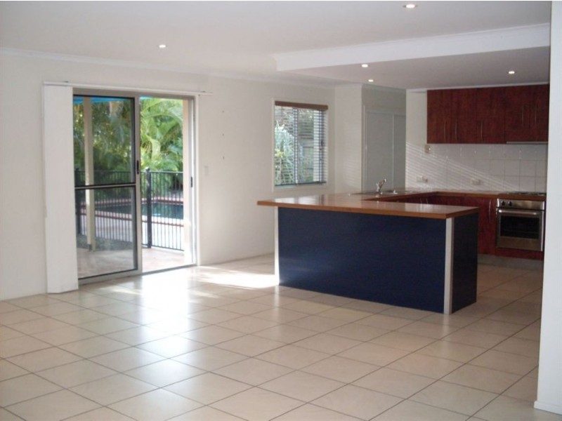 13 PEACOCK CRESCENT, Bokarina QLD 4575