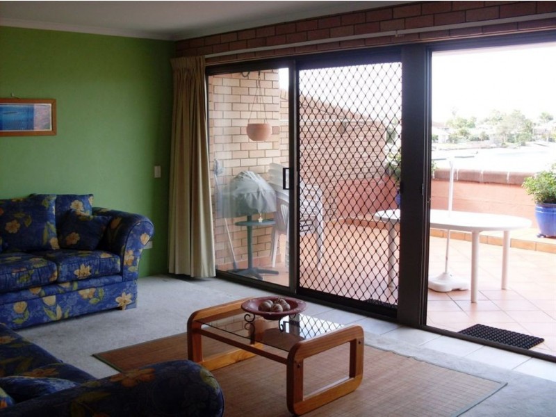 6/15 Carinya St, Mooloolaba QLD 4557