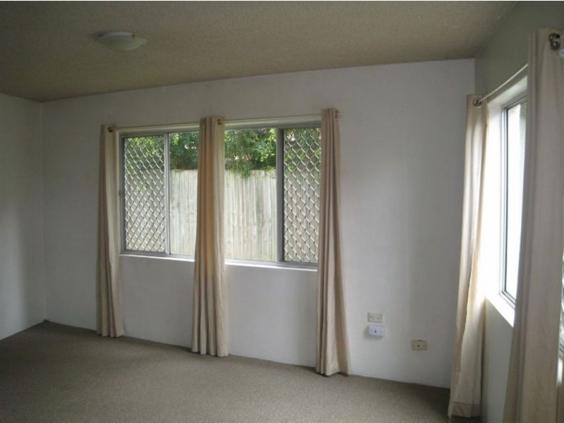 1/13 Tarcoola Avenue, Mooloolaba QLD 4557