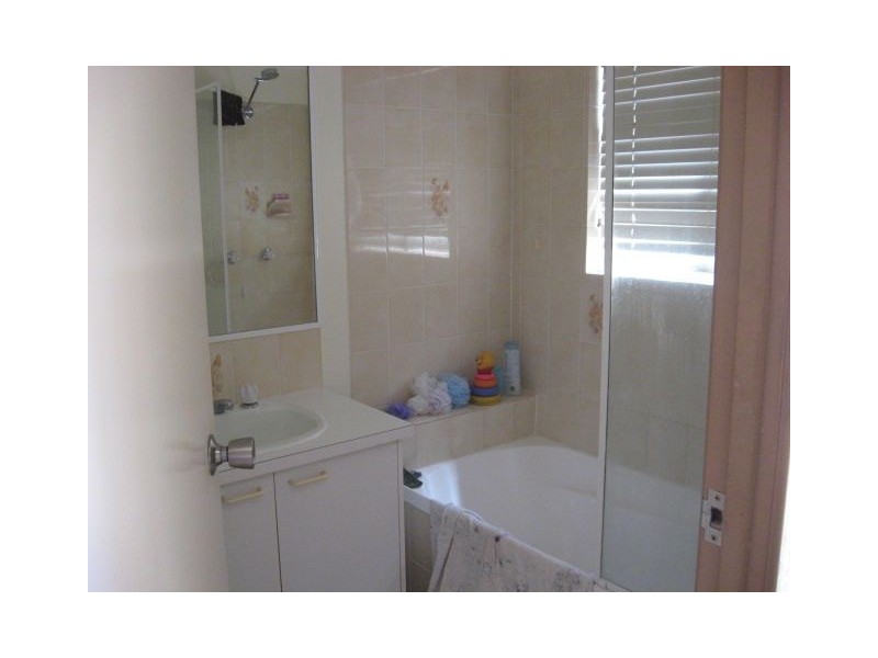 7/4-6 Cootamundra Dr, Mooloolaba QLD 4557