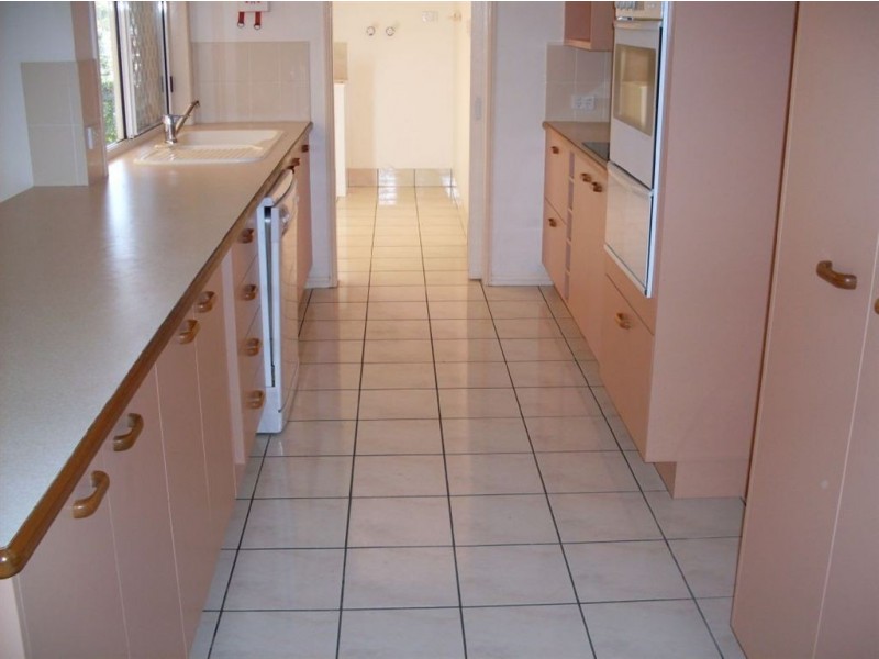 Battery Hill QLD 4551