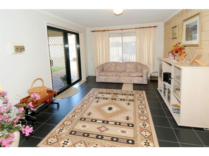 206/4 Melody, Warana QLD 4575