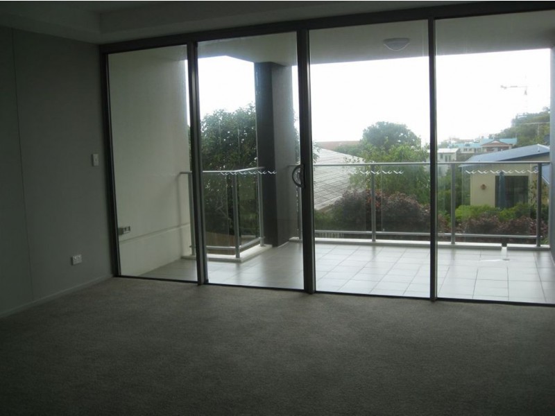 4/36 Queen Street, Kings Beach QLD 4551