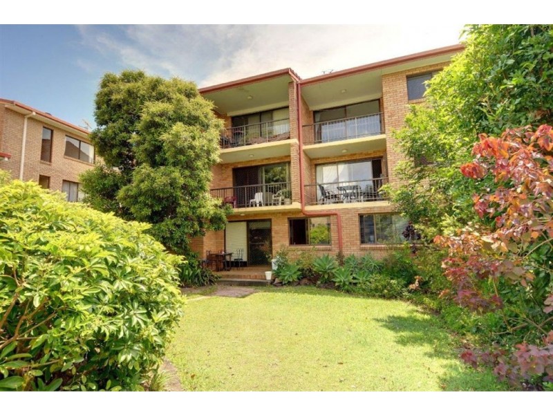 1/34 Goonawarra Drive, Mooloolaba QLD 4557