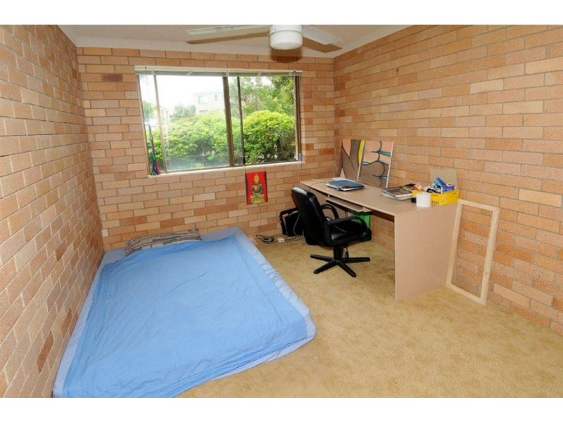 1/34 Goonawarra Drive, Mooloolaba QLD 4557