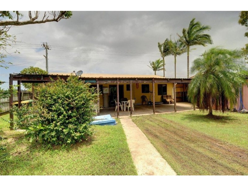 524 David Low Way, Pacific Paradise QLD 4564