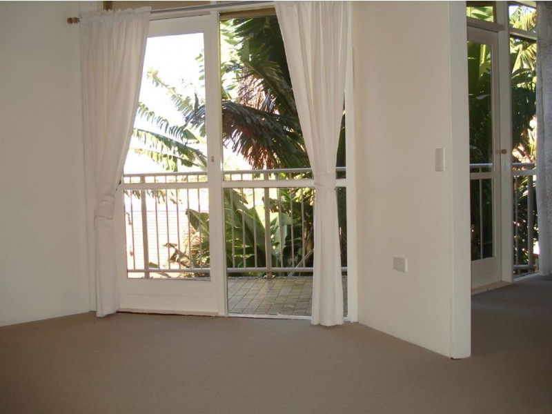24/1 Pacific Terrace, Alexandra Headland QLD 4572