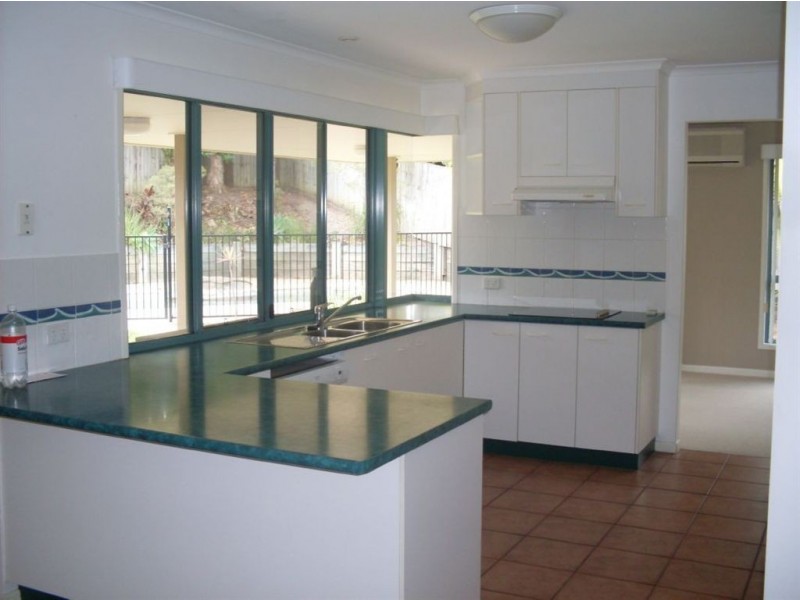 5 Renmano Crt, Mountain Creek QLD 4557