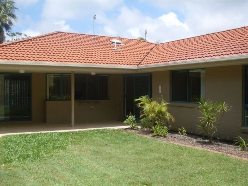 5 Renmano Crt, Mountain Creek QLD 4557