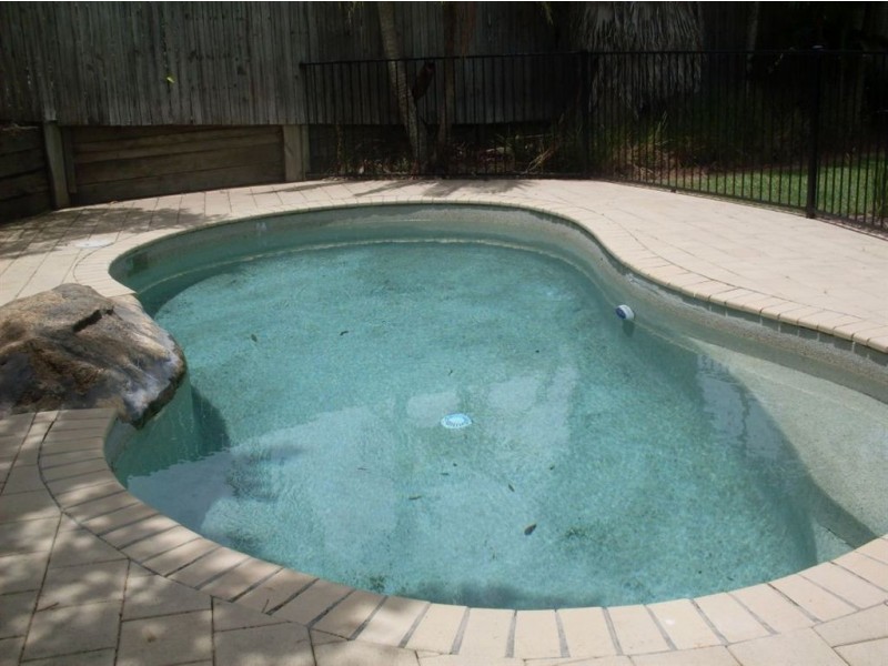 5 Renmano Crt, Mountain Creek QLD 4557