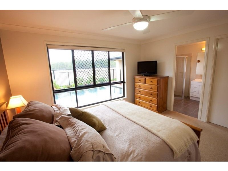 1 Gowen Drive, Landsborough QLD 4550