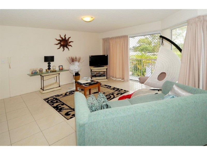 3/112 River Esplanade, Mooloolaba QLD 4557