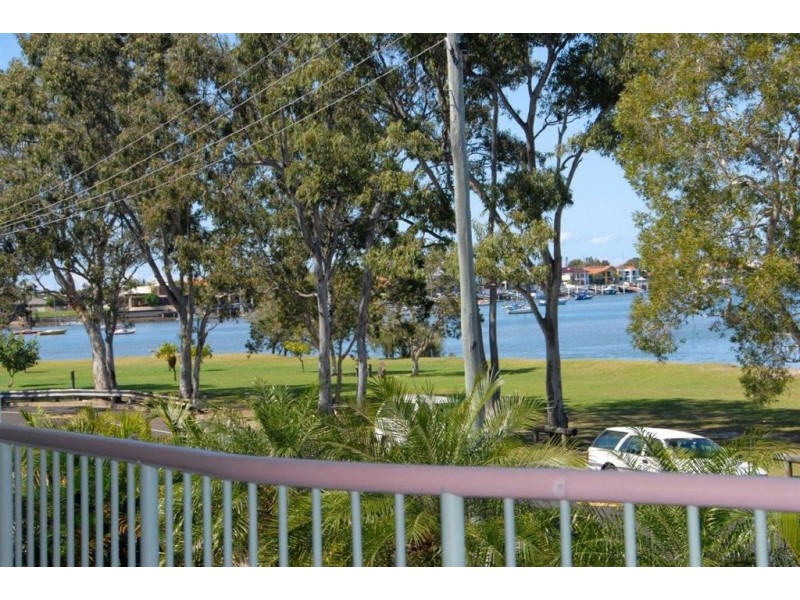 3/112 River Esplanade, Mooloolaba QLD 4557