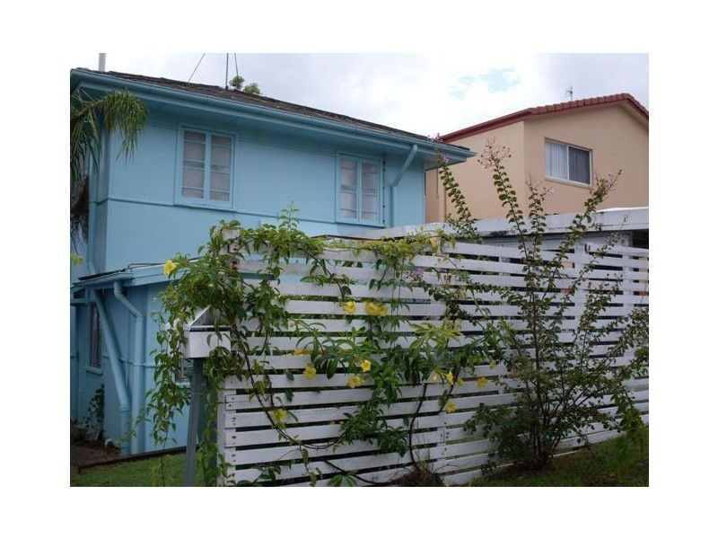 28 Buderim Avenue, Alexandra Headland QLD 4572