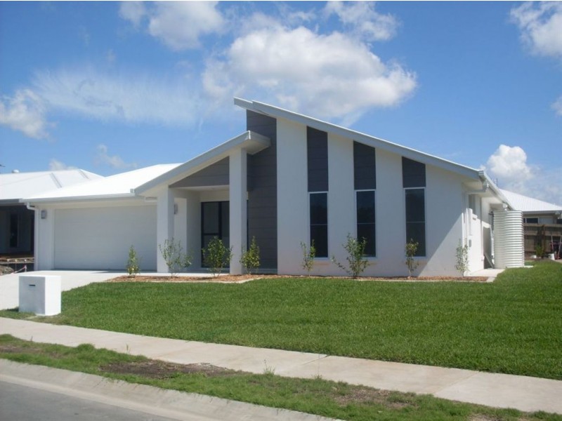 10 Lark Cct, Mountain Creek QLD 4557