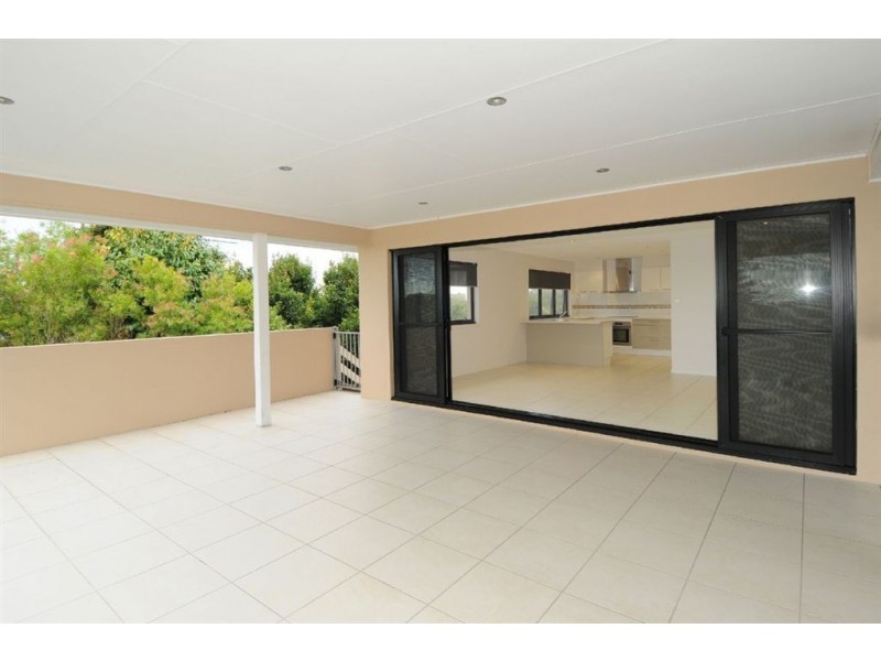 25 Plantation Parade, Buderim QLD 4556