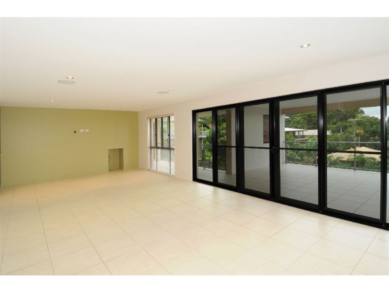 25 Plantation Parade, Buderim QLD 4556