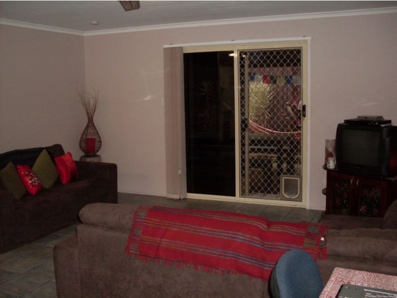 2/32 Cooinda Cr, Maroochydore QLD 4558