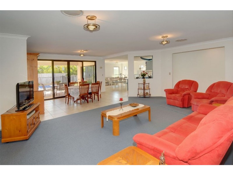 4 Coney Court, Mountain Creek QLD 4557