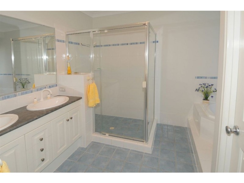 4 Coney Court, Mountain Creek QLD 4557