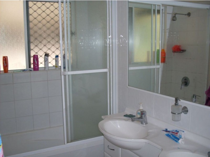 80 Tantula Road West, Alexandra Headland QLD 4572